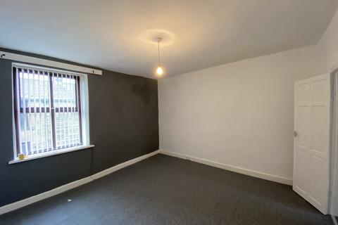 2 bedroom terraced house to rent, Dover Street, Lower Darwen