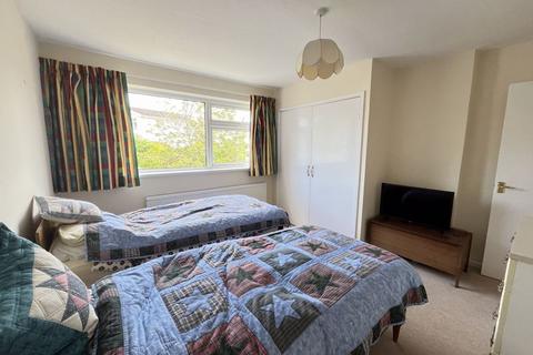 18 Bessant Close, Cowbridge, CF71 7HP