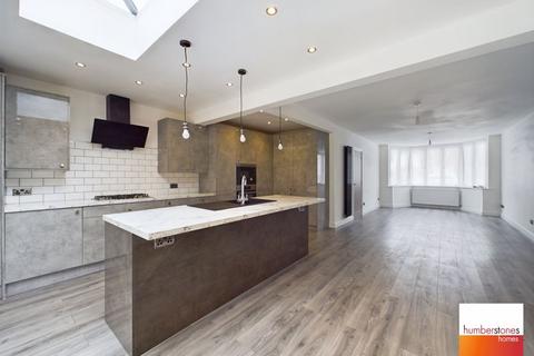 210 White Road, Quinton, Birmingham, B32 2SZ