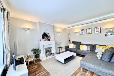 32 Grosvenor Close, Sutton Coldfield, B75 6RS