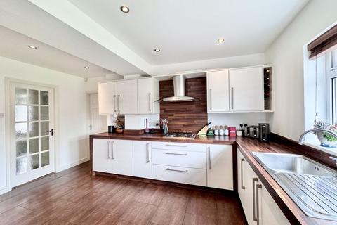 32 Grosvenor Close, Sutton Coldfield, B75 6RS