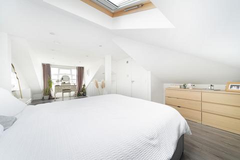 3 bedroom apartment for sale, Wilberforce Road