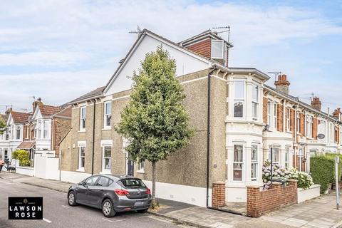 4 bedroom end of terrace house for sale, Chitty Road, Southsea