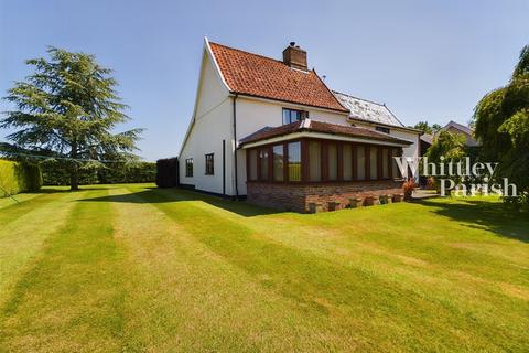 4 bedroom detached house to rent, Short Green Farm, Winfarthing