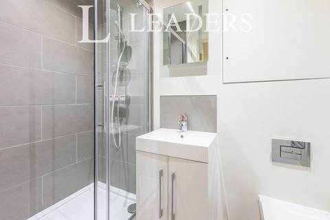 2 bedroom flat to rent, St. Johns Hill, Sevenoaks, TN13