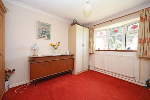 2 bedroom detached bungalow for sale, Keele Road, Newcastle