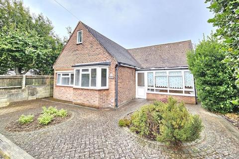 4 bedroom detached bungalow for sale, Grove Road, Lee-On-The-Solent