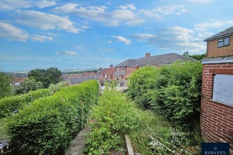 3 bedroom townhouse for sale, Cliffe Street, Batley