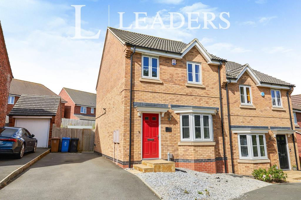 Henshall Drive, Chellaston 3 bed semidetached house to rent £1,100