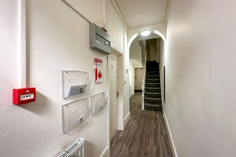 1 bedroom apartment to rent, Bateman Street, Second Floor CB2