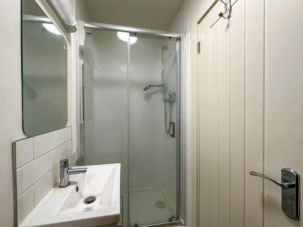 Ensuite Shower Room