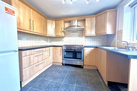 3 bedroom terraced house for sale, Cookfield Close, Dunstable