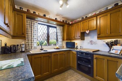 33 Cornwallis Drive, Shifnal, TF11 8UB