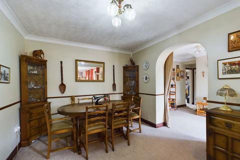 33 Cornwallis Drive, Shifnal, TF11 8UB