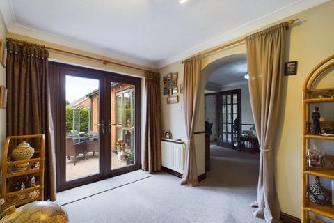 33 Cornwallis Drive, Shifnal, TF11 8UB