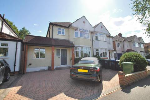 3 bedroom semi-detached house for sale, Somerset Avenue, Chessington