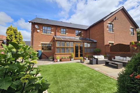 4 bedroom mews for sale, Carr Lane, Preston PR4