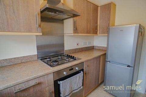 2 bedroom apartment to rent, Cloatley Crescent, Swindon SN4