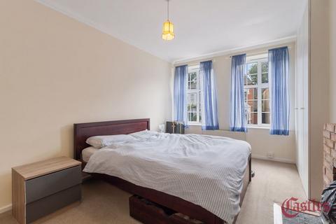 2 bedroom apartment for sale, Cecile Park, N8