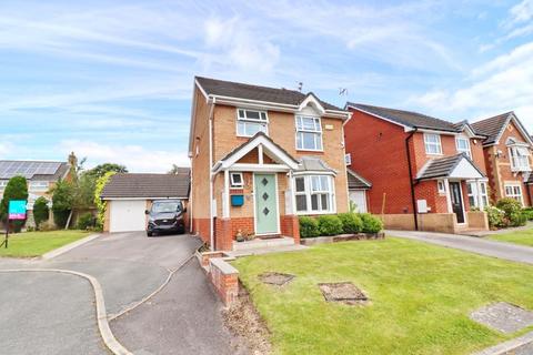 3 bedroom detached house for sale, Boothstown Drive, Manchester M28