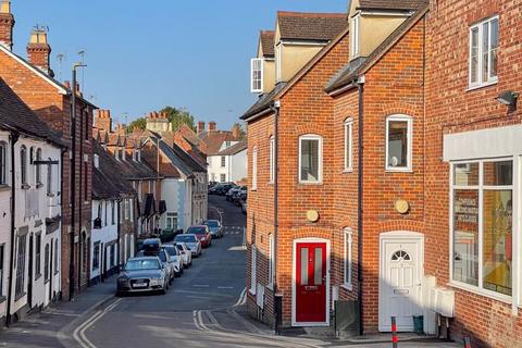 2 bedroom terraced house to rent, Grove Street, Wantage OX12