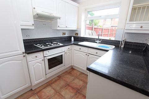 3 bedroom semi-detached house for sale, North View Drive, Brierley Hill DY5