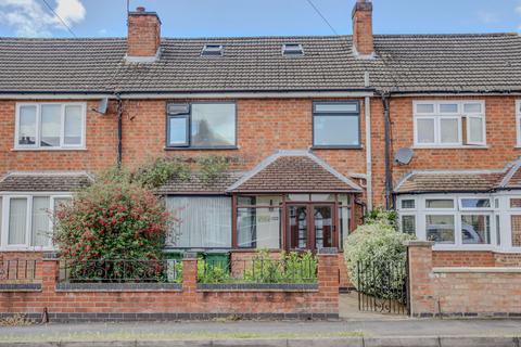 4 bedroom terraced house for sale, Kings Drive, Leicester Forest East