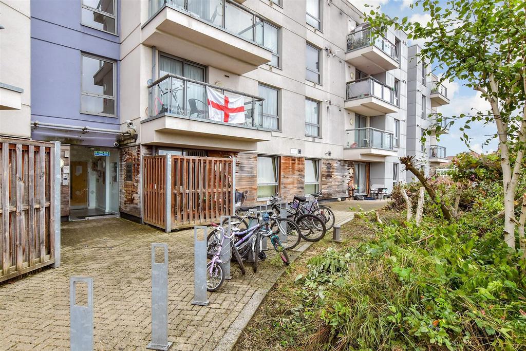 External Lifestyle Photograph