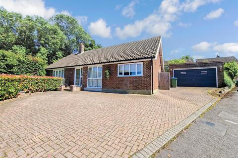 3 bedroom detached bungalow for sale, Hillside, Farningham, Kent