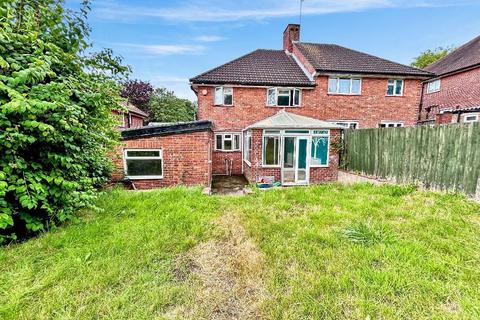 54 Edgecoombe, South Croydon, CR2 8AB