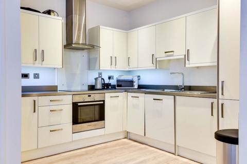 4, Avebury House Bentham Close, Swindon, SN5 7FS