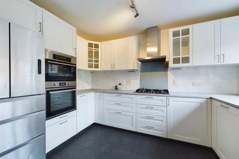 undefined, Green Lane, Winnersh, Wokingham, Berkshire, RG41