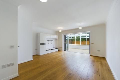 undefined, Green Lane, Winnersh, Wokingham, Berkshire, RG41