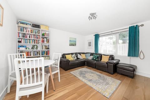 3 bedroom apartment for sale, Priory Crescent, London, SE19