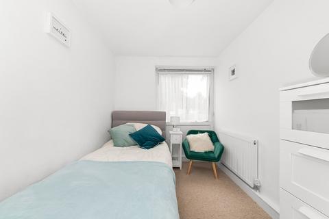 26 Priory Crescent, London, SE19 3EE