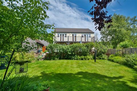 Charters House Batts Lane, Pulborough, RH20 2ED