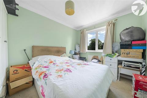 1 bedroom flat for sale, Winston Close, Greenhithe, Kent, DA9