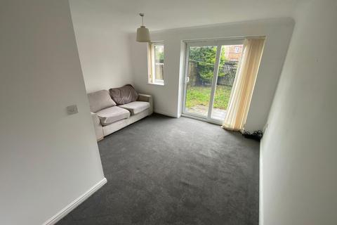 2 bedroom terraced house to rent, Grange Farm Road, Middlesbrough, TS6