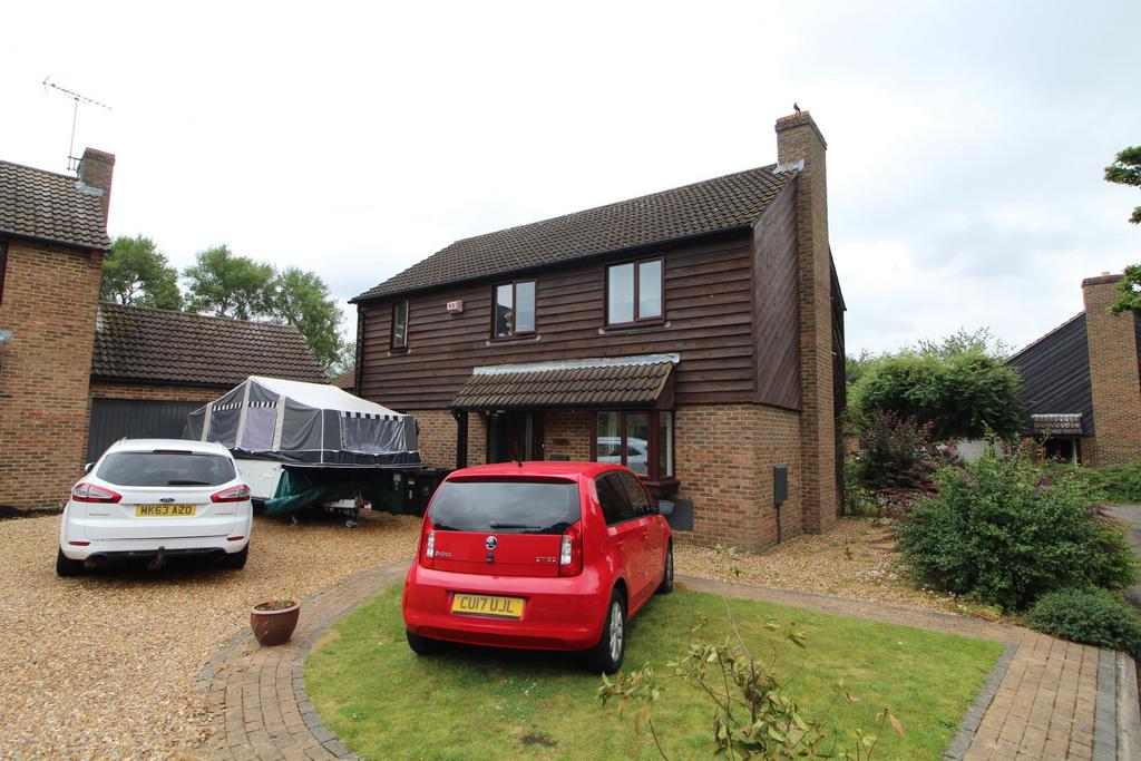 Ledbury, Great Linford, Milton Keynes 4 bed detached house for sale £