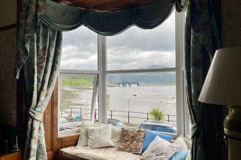 4 bedroom terraced house for sale, Minafon, The Quay, Barmouth, LL42 1ET