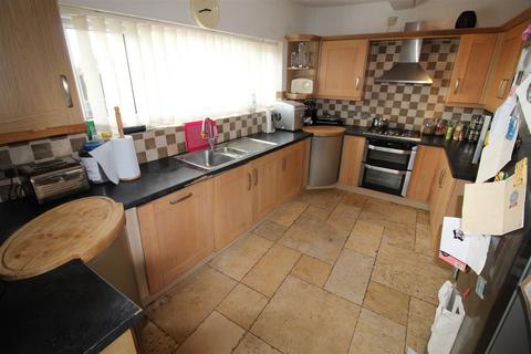 5 bedroom detached house for sale, Maypole Hill, Swadlincote DE11