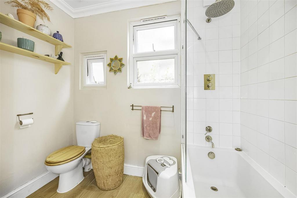 108   Clementina Road -009.JPG