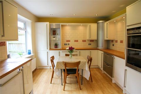 62 Broadgate Walk, Horsforth, Leeds, LS18 4HB