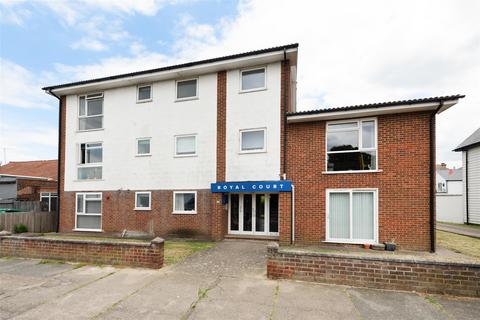 8, Royal Court Pier Avenue, Whitstable, CT5 2SB