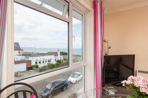 8, Royal Court Pier Avenue, Whitstable, CT5 2SB
