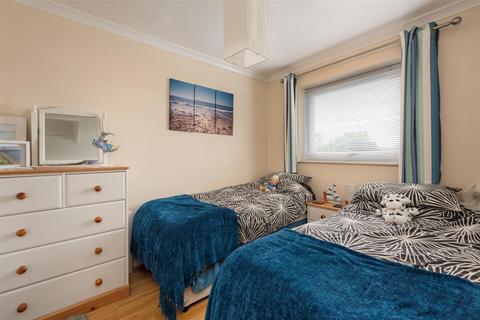 8, Royal Court Pier Avenue, Whitstable, CT5 2SB