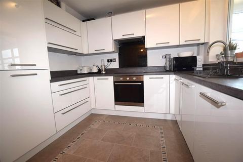 3 bedroom semi-detached house for sale, Camberwell Drive, Ashton-Under-Lyne OL7