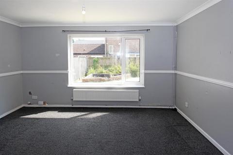 3 bedroom terraced house for sale, St. Christophers Way, Malinslee