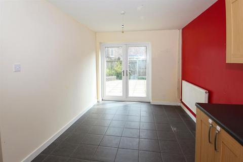 3 bedroom terraced house for sale, St. Christophers Way, Malinslee