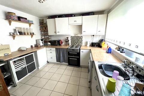 3 bedroom semi-detached house for sale, Sheridan Drive, Royal Wootton Bassett